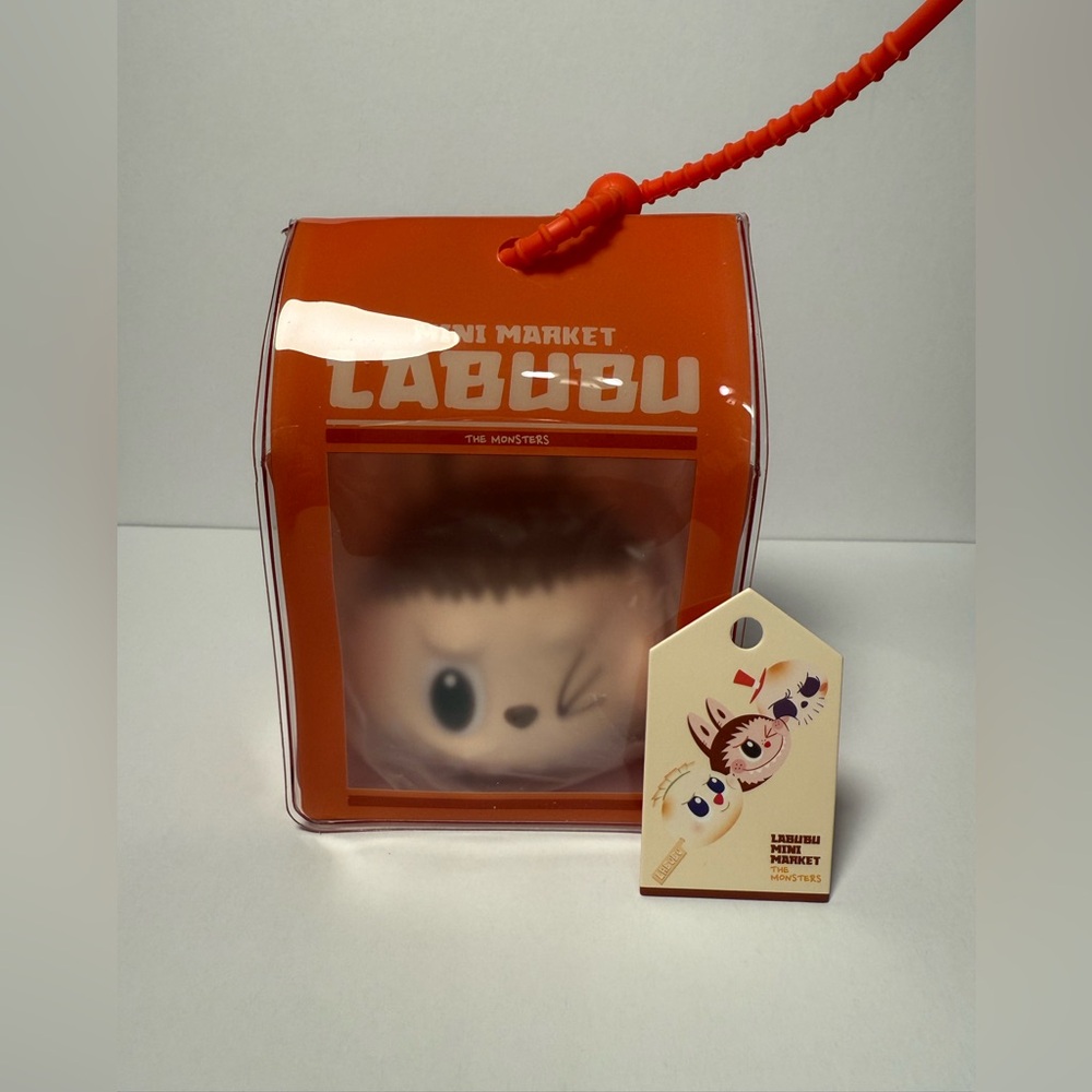 Labubu - Wacky Mart Squishy Pendant - Yakitori
